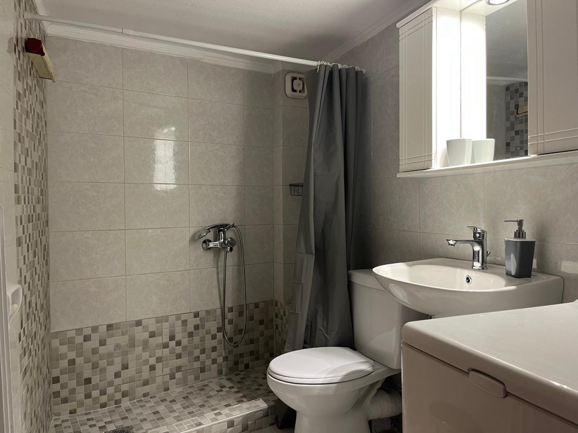 Comfort Place Салоники Экстерьер фото